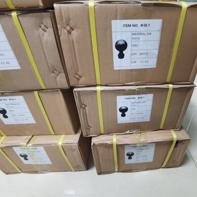 เกรด 304 316 อินนอ๊กซ์ ไม้ติดบันได 80 มม Dia สแตนเลสตกแต่ง Railing Ball สําหรับ 50.8 มม 2 นิ้ว ท่อกลม